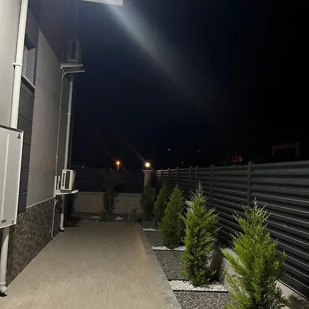 Elite Life With Pool In Dalamanda Διαμέρισμα *